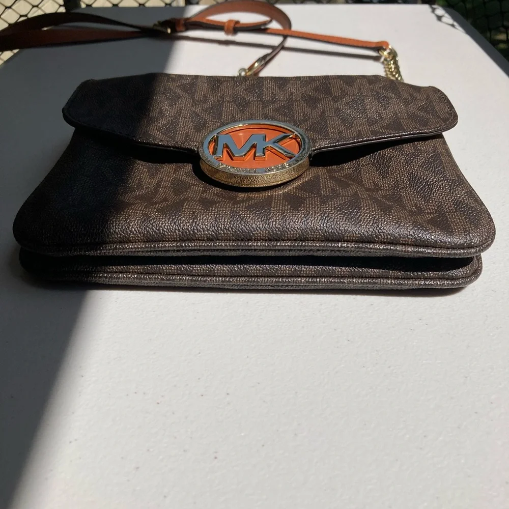 Michael Kors Brown Fulton Flap Gusset Crossbody Brown Envelope Purse Gold Chain
